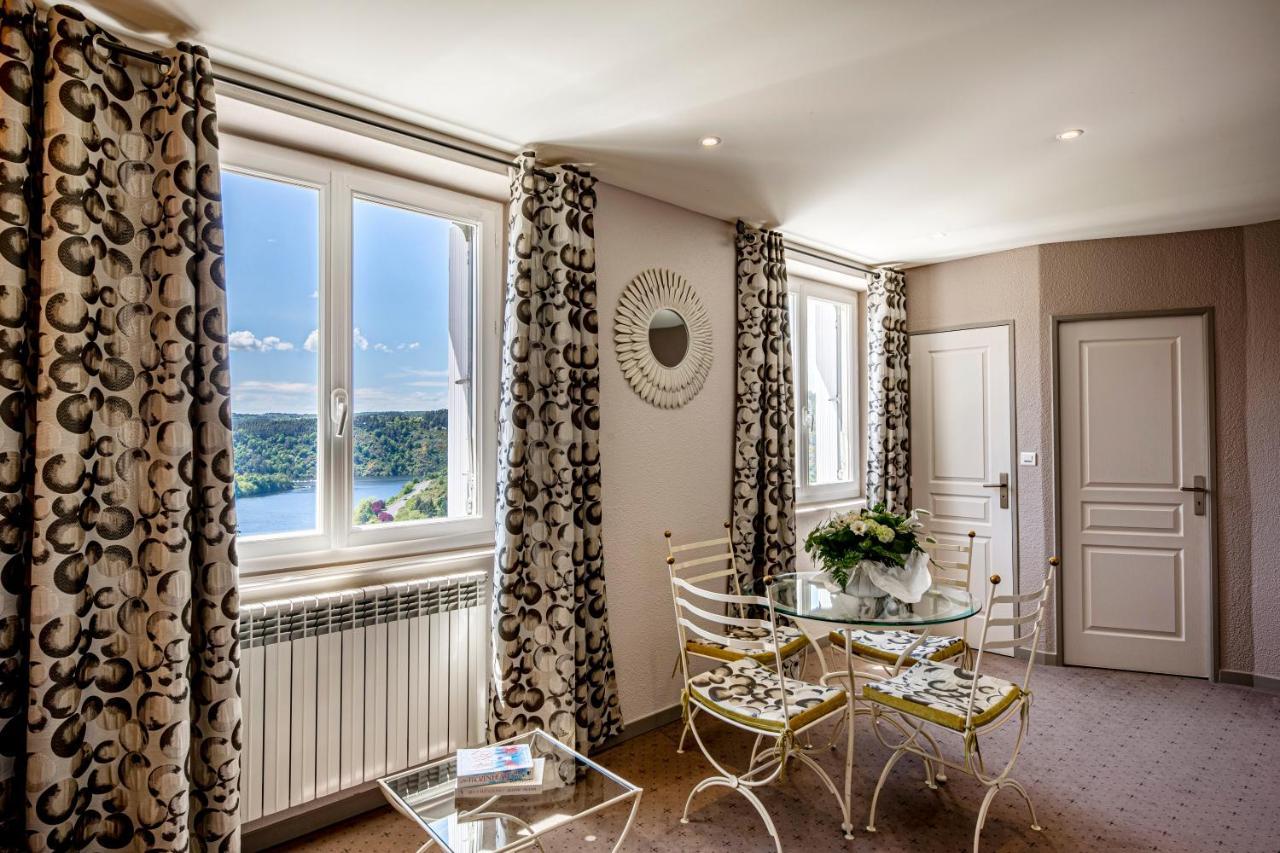 Logis Hotel Beau Site Loubaresse  Exterior photo