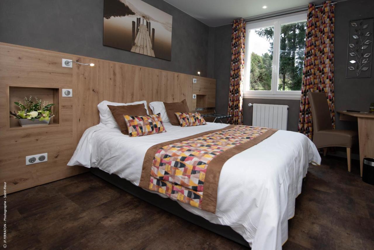 Logis Hotel Beau Site Loubaresse  Exterior photo