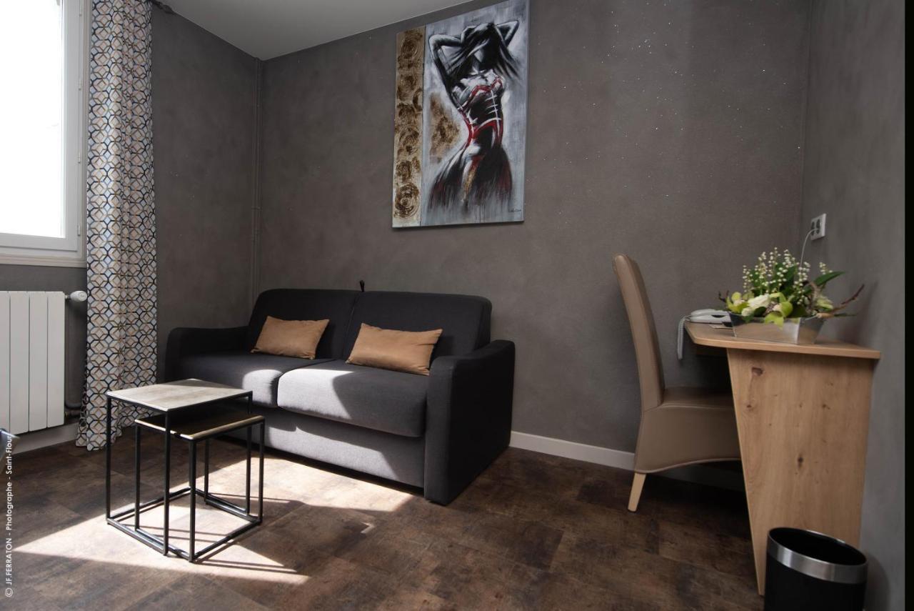 Logis Hotel Beau Site Loubaresse  Exterior photo