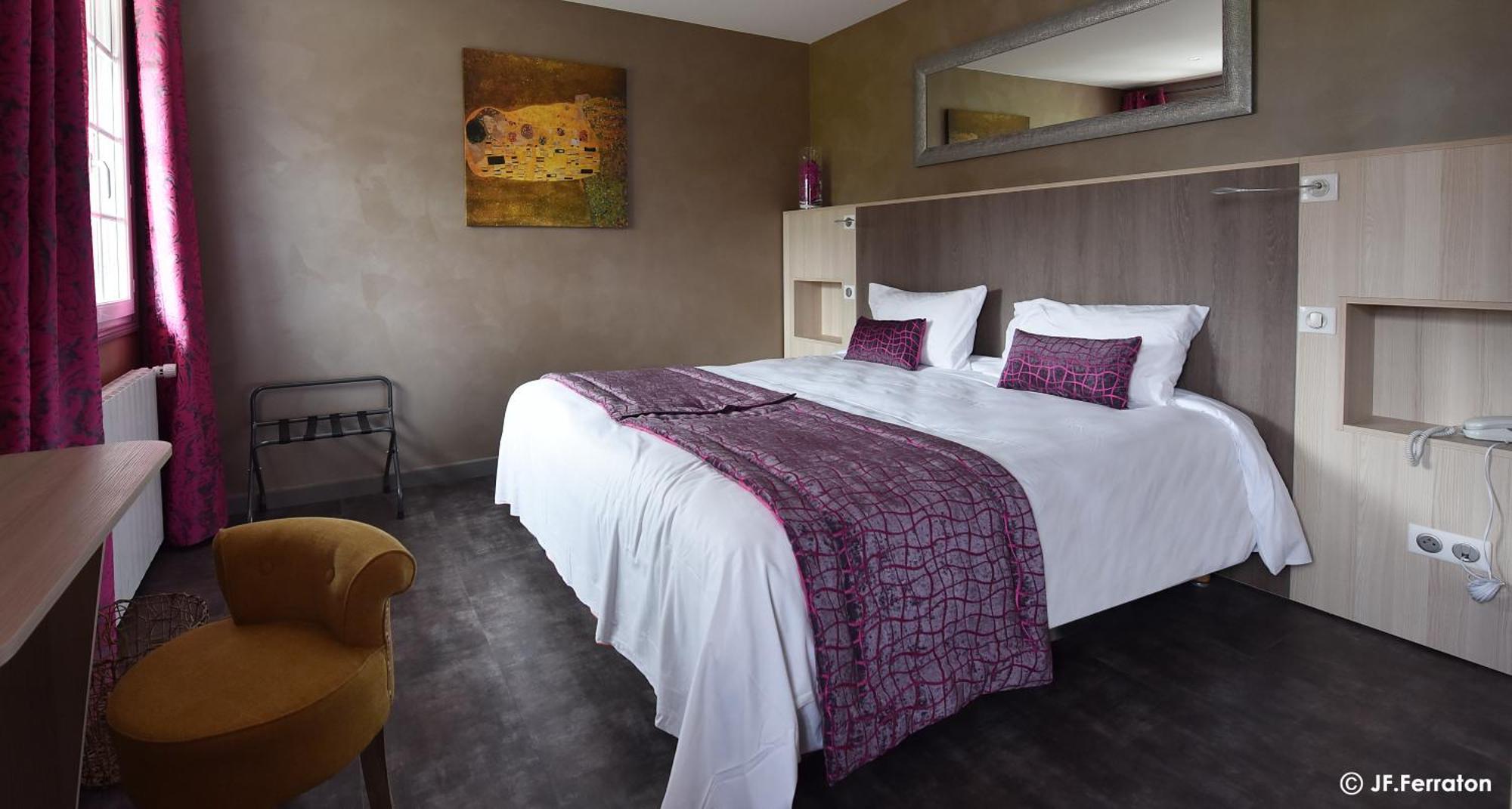 Logis Hotel Beau Site Loubaresse  Exterior photo
